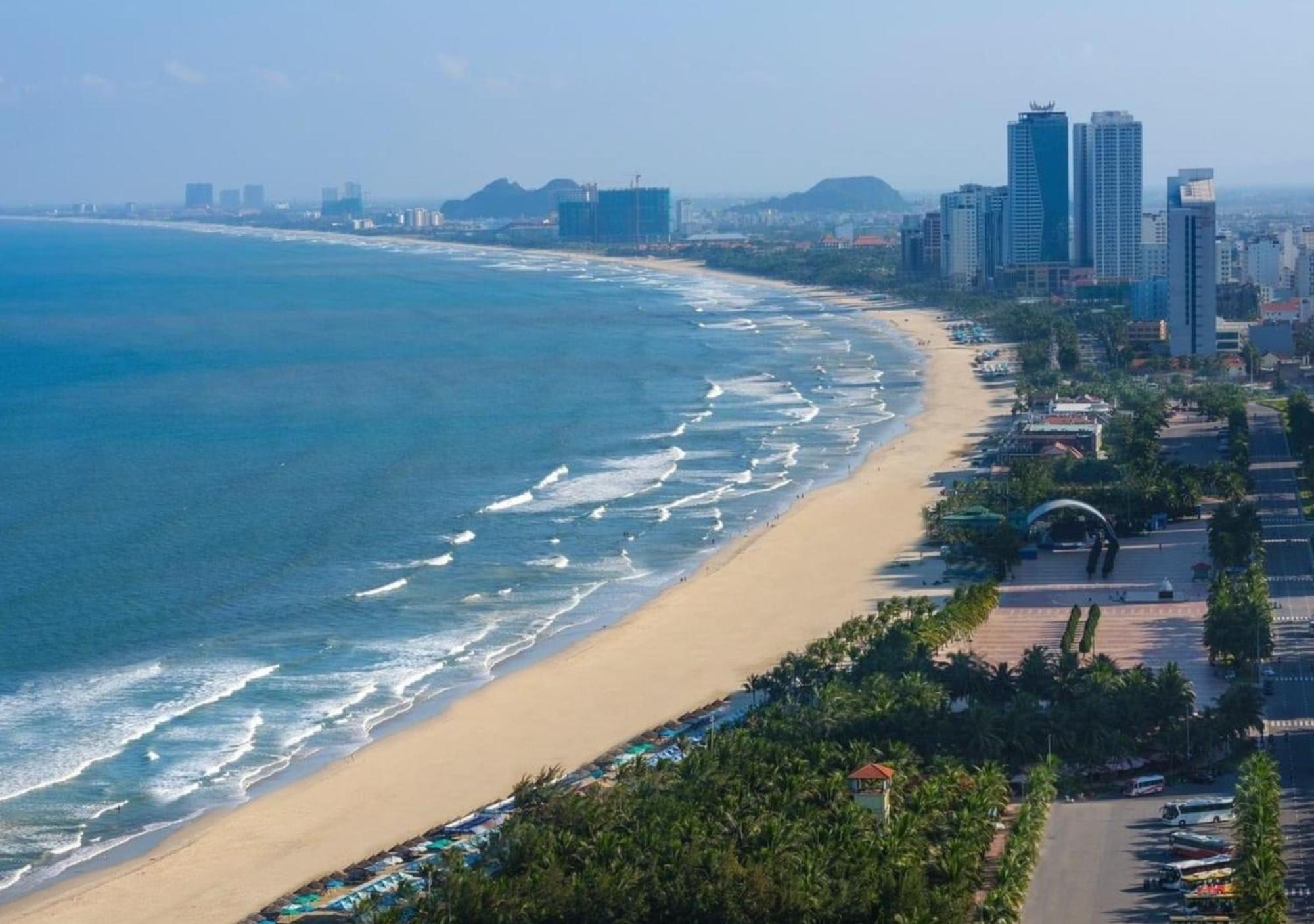 Da Nang Ocean View Luxury Apartment ภายนอก รูปภาพ