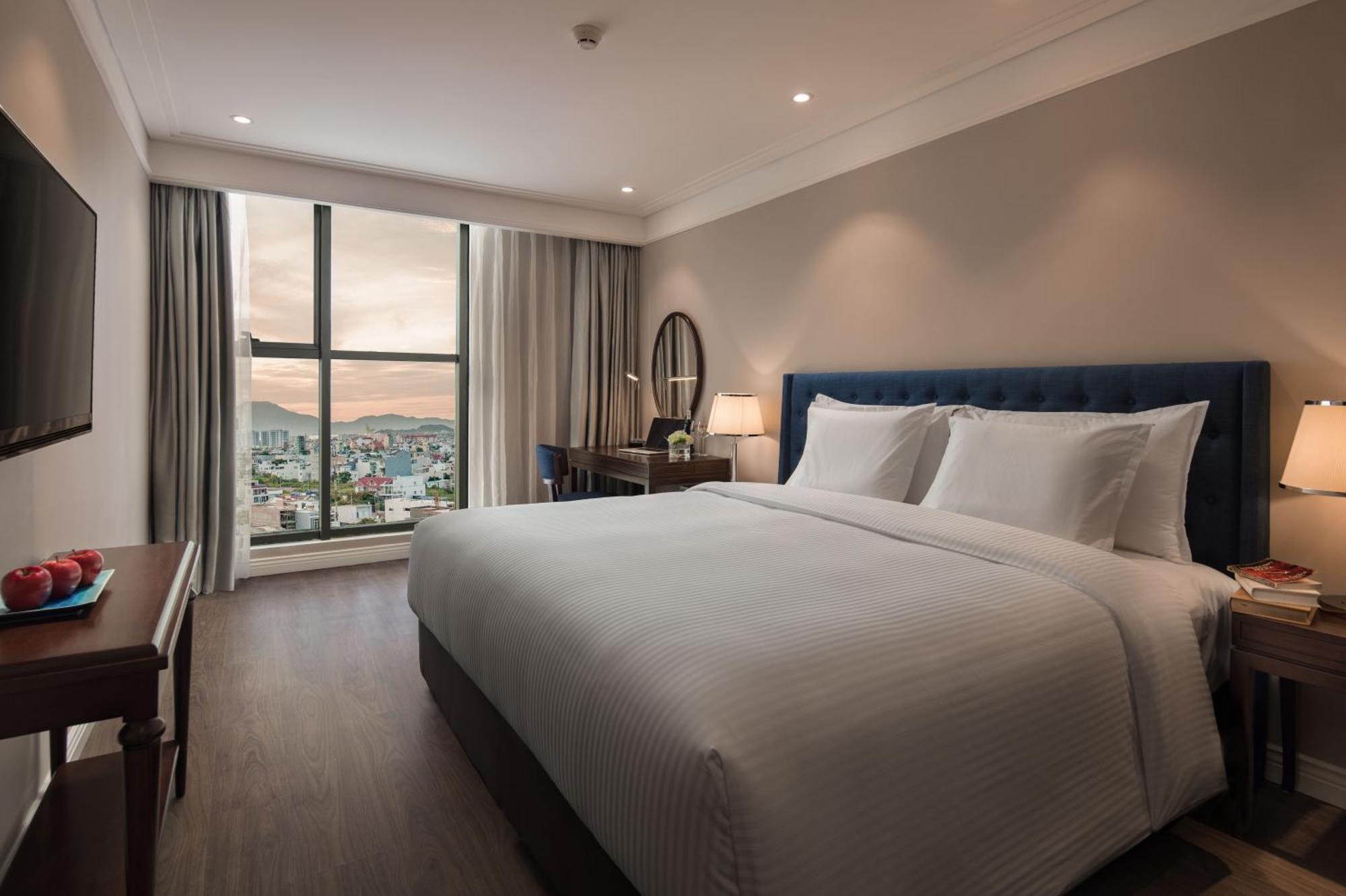 Da Nang Ocean View Luxury Apartment ภายนอก รูปภาพ