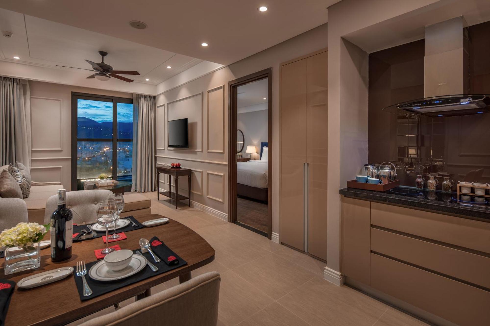 Da Nang Ocean View Luxury Apartment ภายนอก รูปภาพ